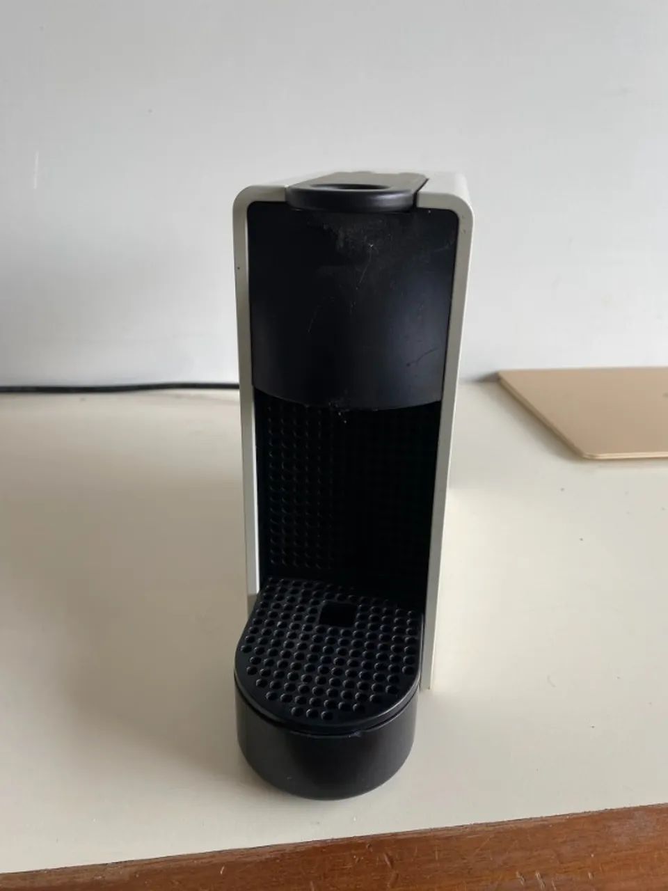 Nespresso Essenza Mini Branca, Cafeteira - 110V - Foto 2