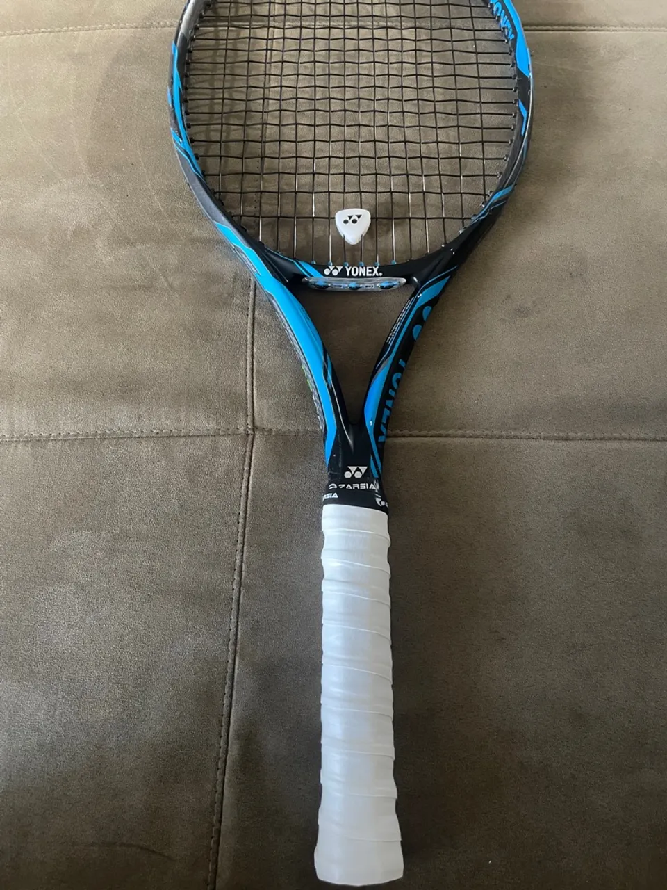 Raquete Yonex Ezone DR 100