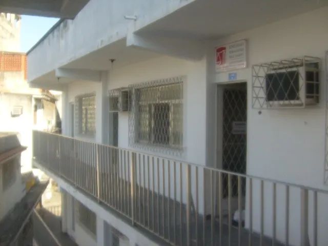 Salas comerciais na Galeria (antigo cartório) Largo da Penha- código 0901 e 0902