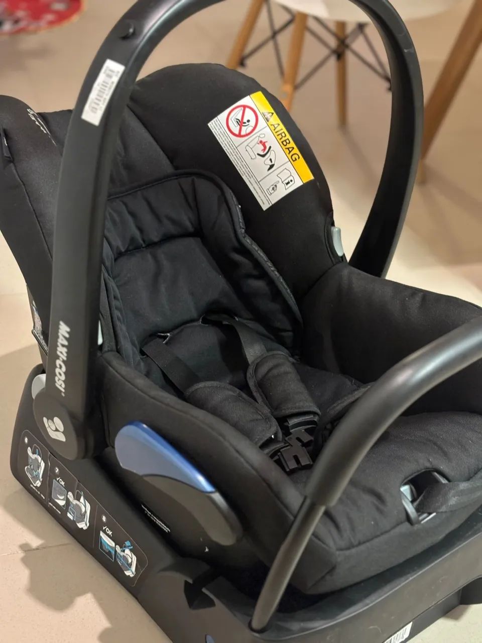 Bebê conforto com base Maxi Cosi (semi novo) - Foto 4