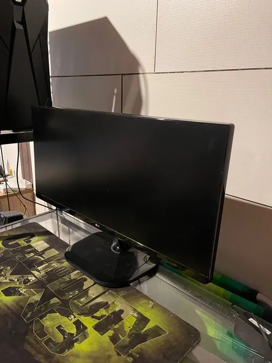 Monitor LG ULTRA WIDE  - Foto 2