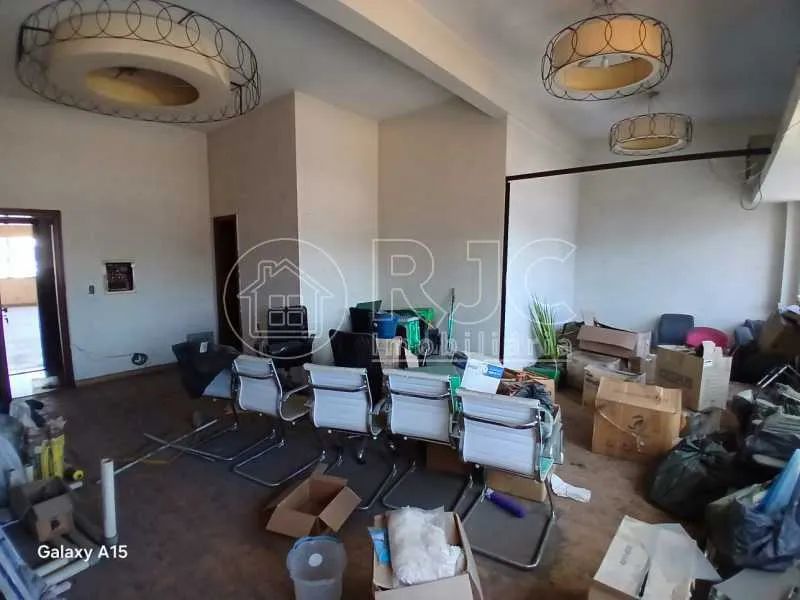 Imóvel para venda possui 610 metros quadrados em Benfica - Rio de Janeiro - RJ - Foto 11
