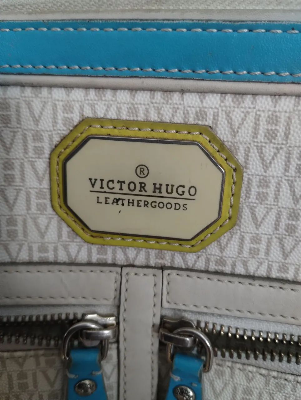 Bolsa Victor Hugo - off e azul -  - Foto 6