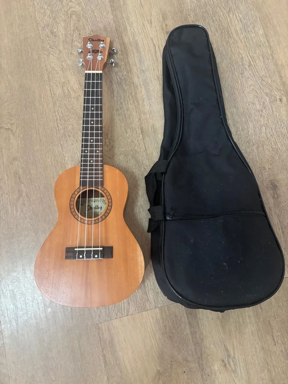 Ukulele Shelby - Foto 5