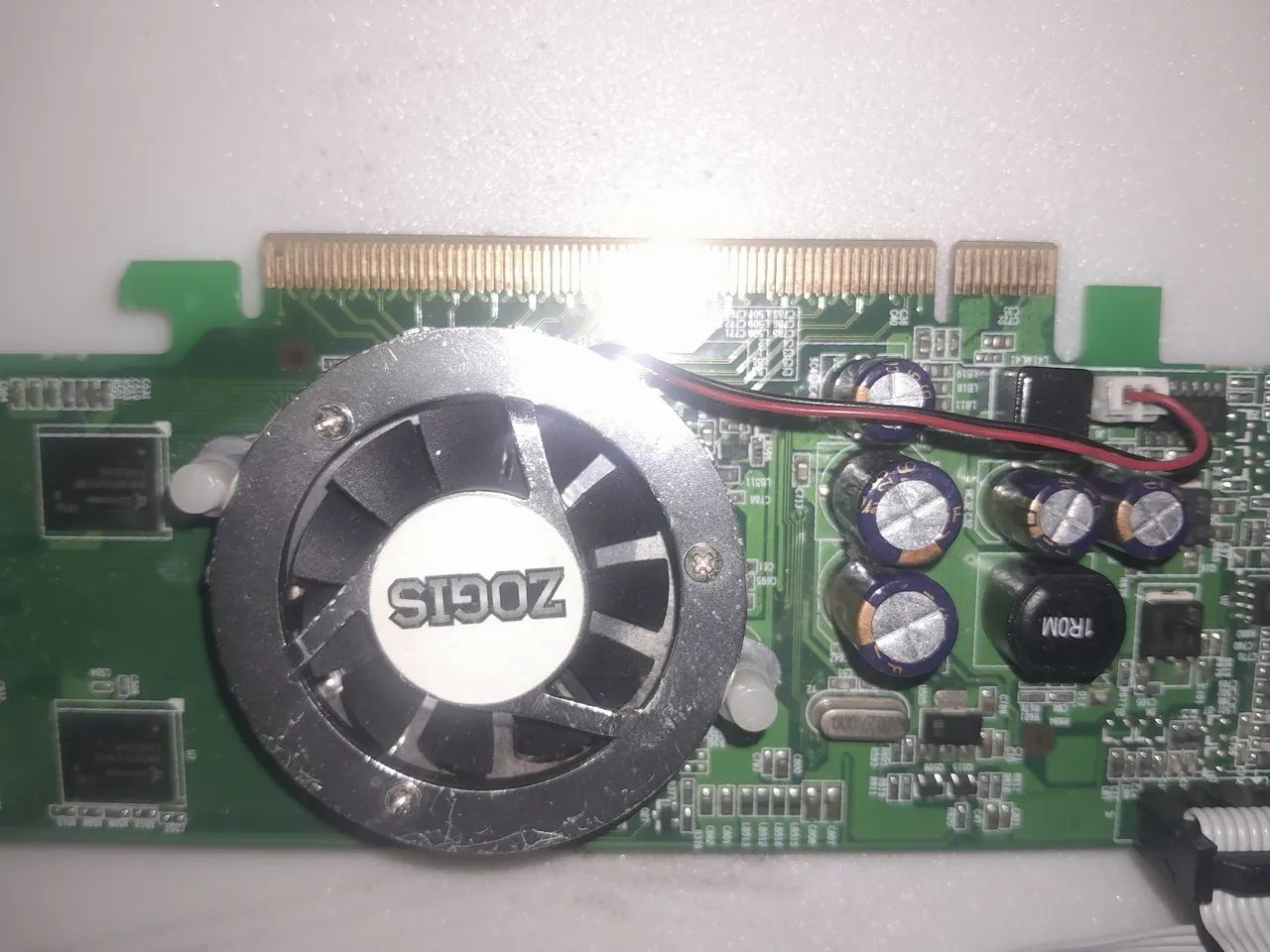 Placa de Vídeo - Foto 2