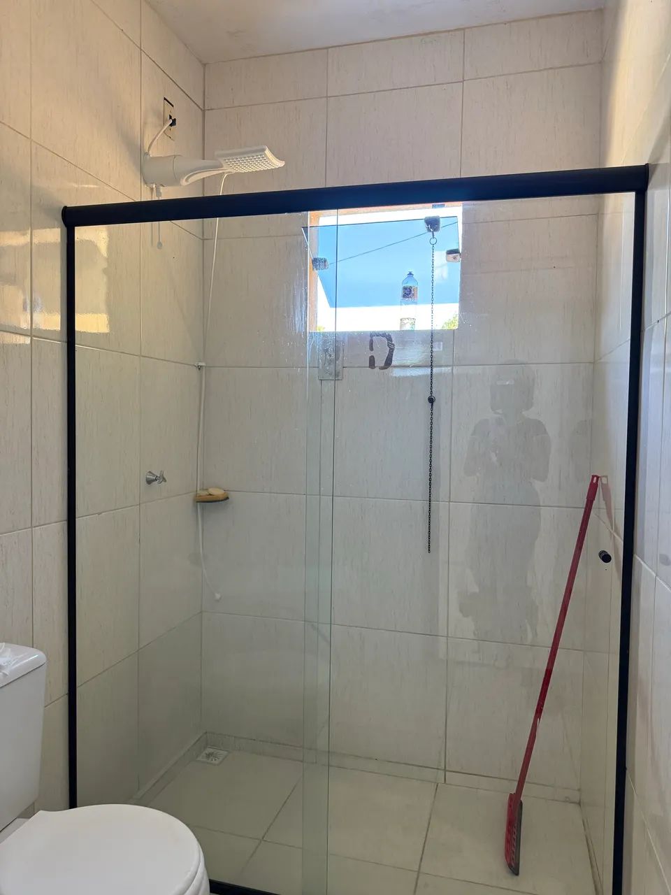 VENDO BOX BANHEIRO, FEITO HÁ 6 MESES