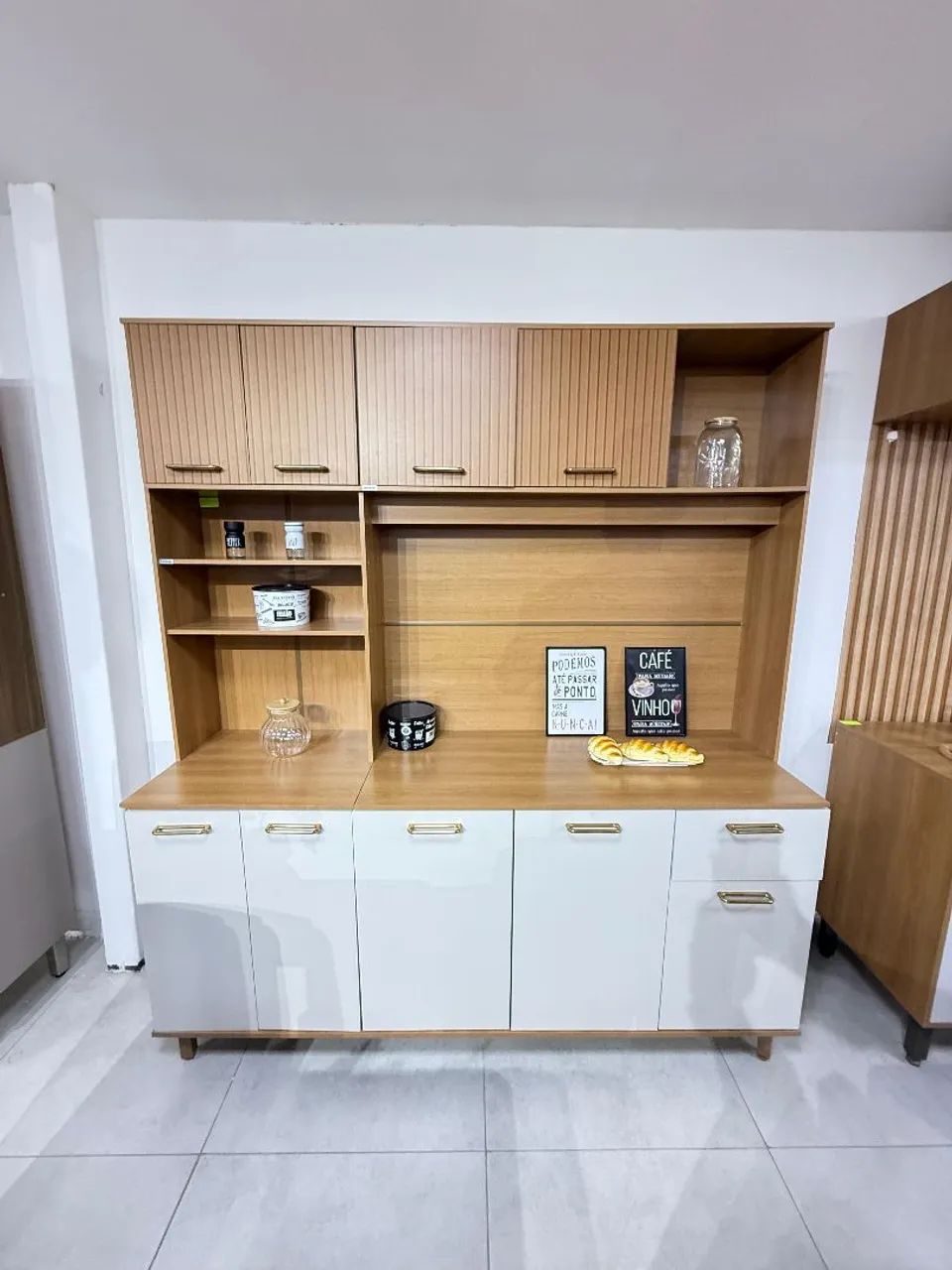 Armário de cozinha 1 metro e 80 