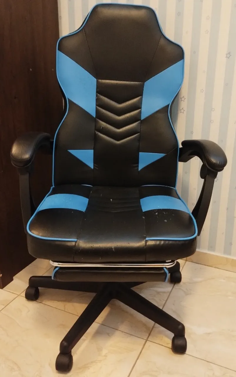 Cadeira Gamer usada em boas condições