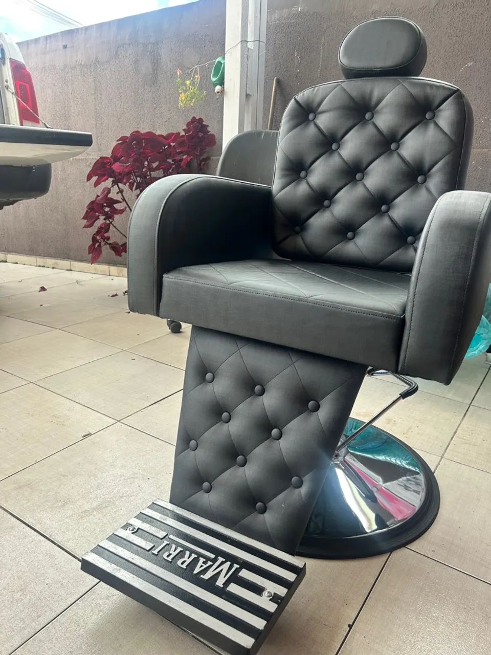 Cadeira Reclinável Barbearia  - Foto 2
