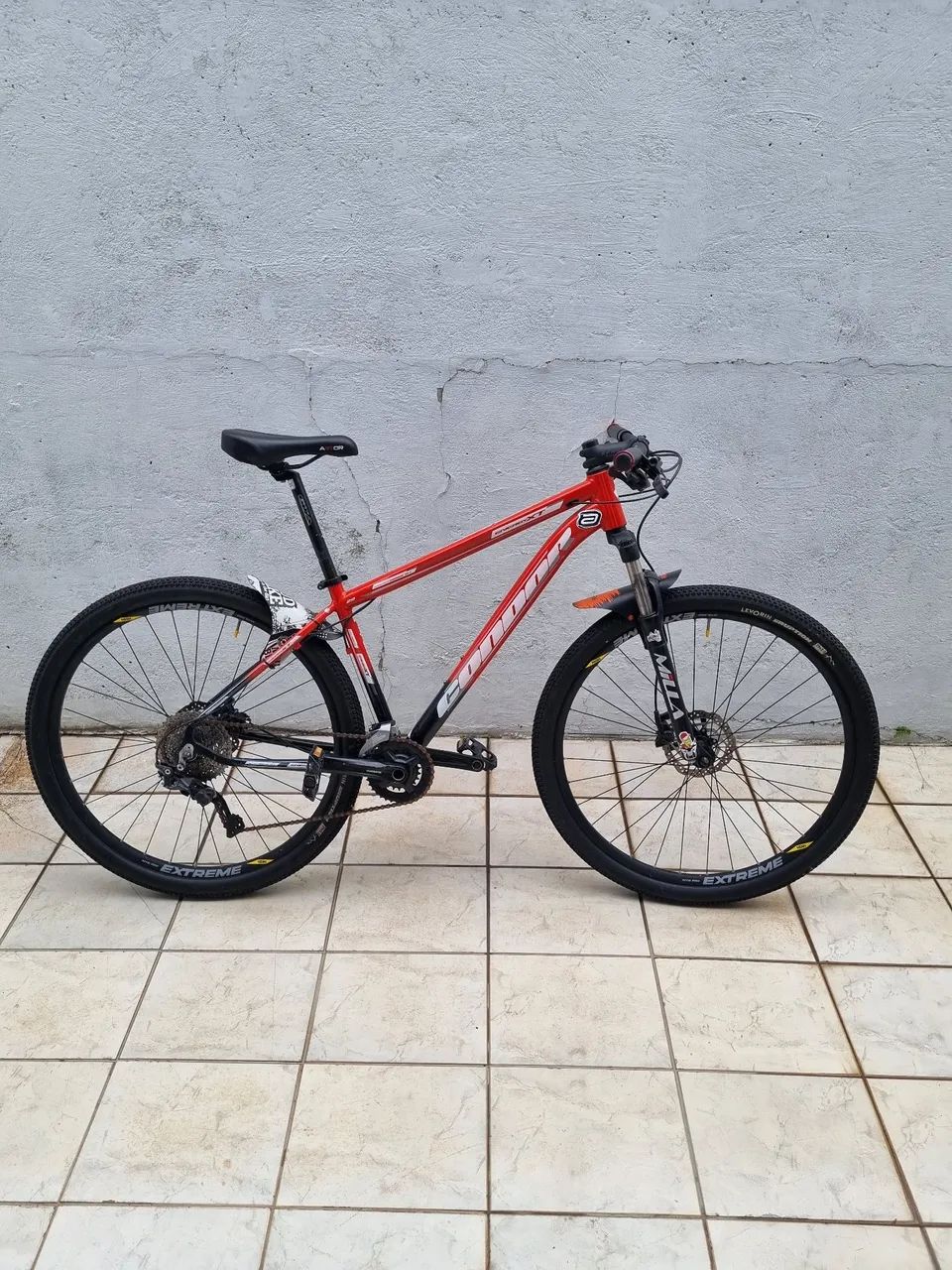 Bicicleta Mountain Bike Aro 29 - Foto 2