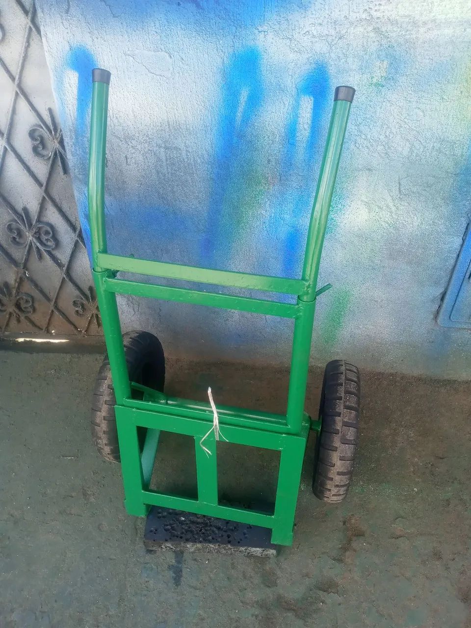 Carrinho de transporte resistente