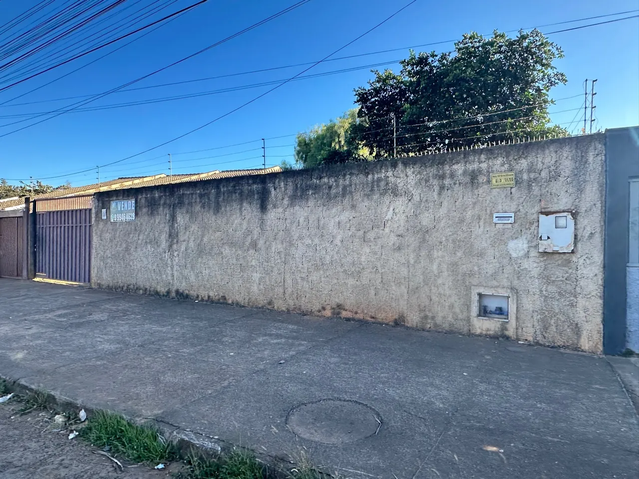 Lote de 427m² com edificação