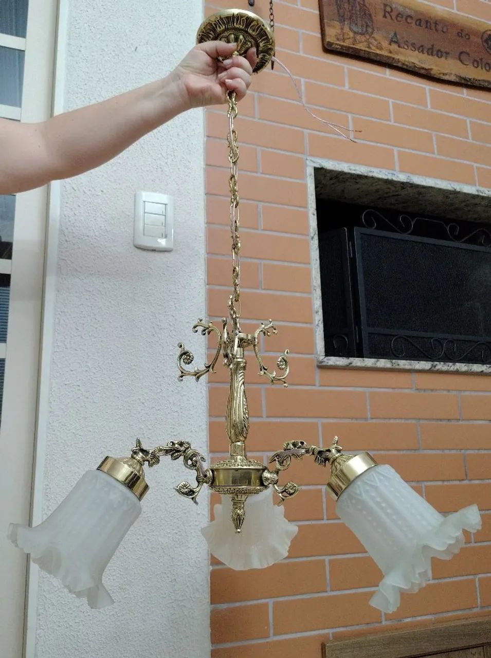 Dois lustres iguais em bronze maciço para três lâmpadas - Foto 6