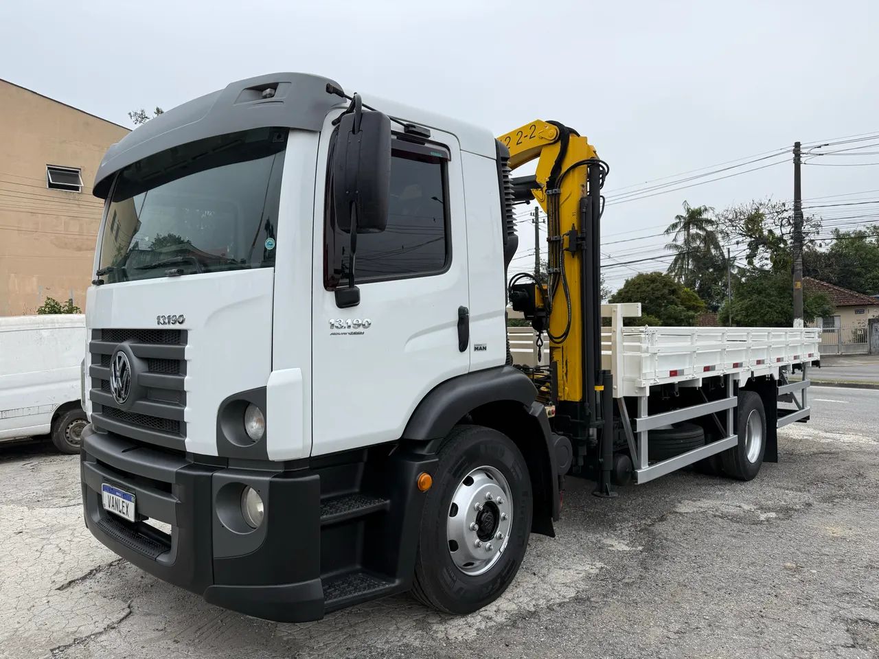 Vw 13190 2014 Munck de 12 ton constelation 