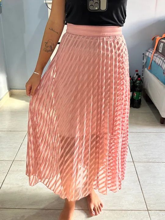 Saia Plissada Rosa em Tule