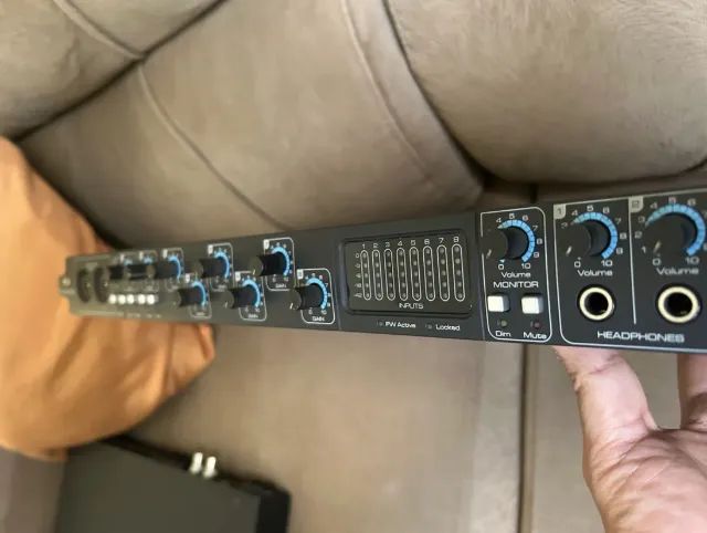 Focusrite Saffire Pro 40 + Focusrite Octopre. 16 Canais