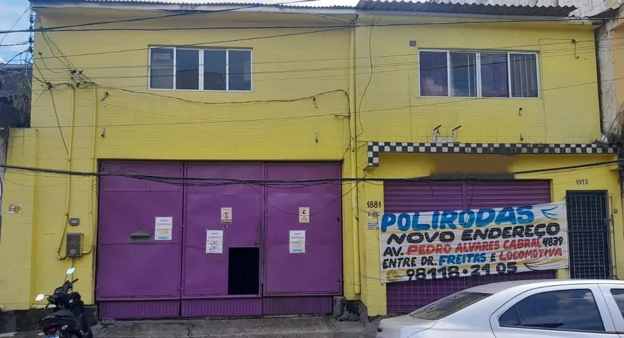 VENDO GALPÃO/ PRÉDIO COMERCIAL COM DOIS ANDARES 989M² DE ÁREA CONSTRUIDA