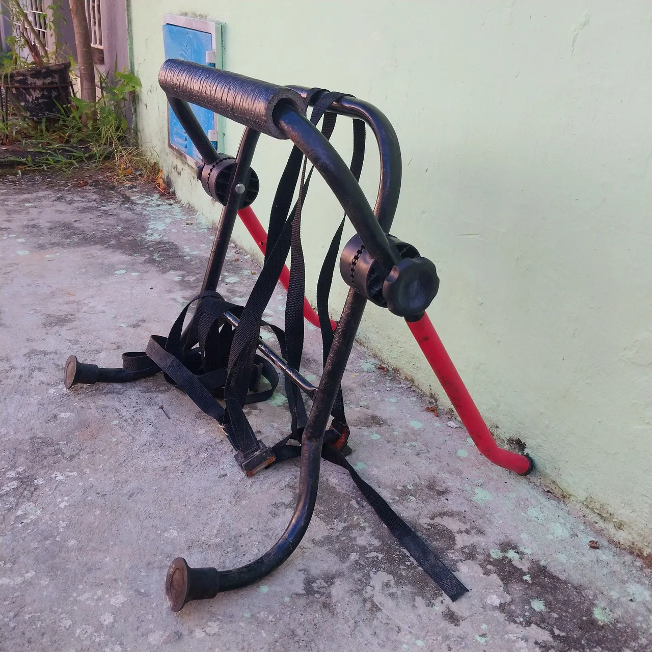 Suporte para bicicleta $ 170 interessados chamar no chat