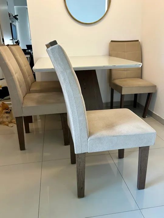 Table set with 4 chairs64311596859266123