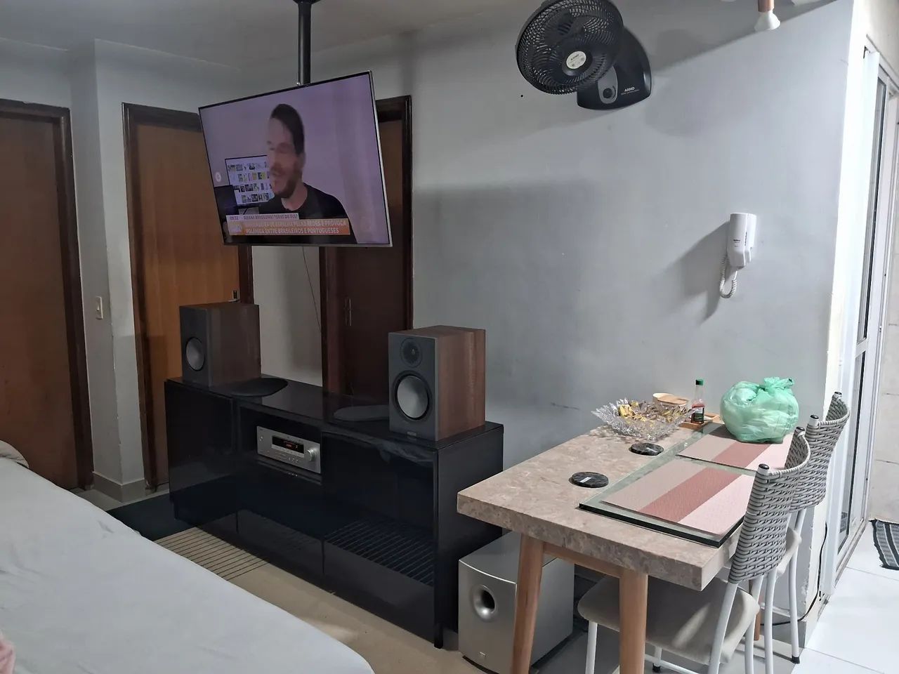 Par Monitor Áudio Bronze 100 b&w kef klipsch denon 