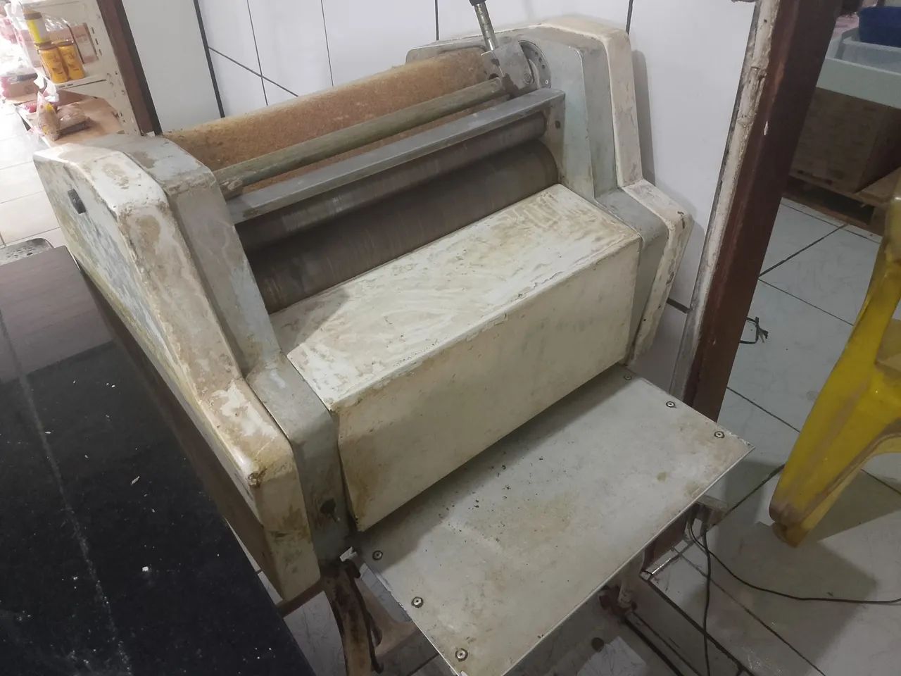 Modeladora de padaria 