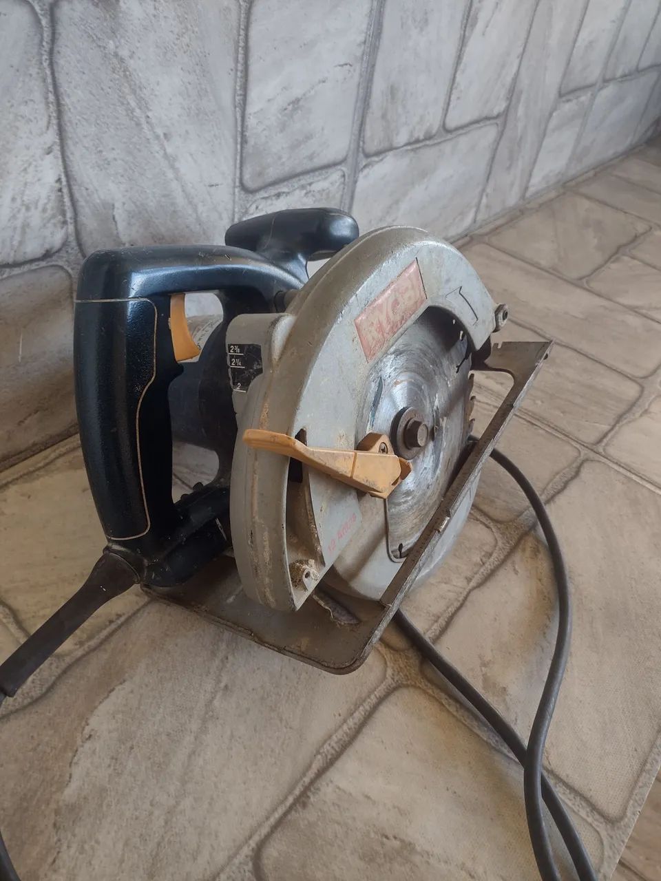 Serra circular64175993469827122