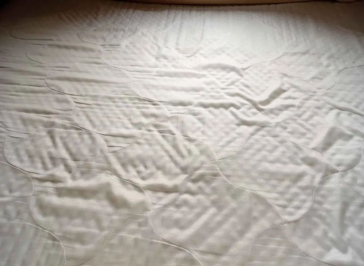Colchão de casal com massagem  - Foto 2