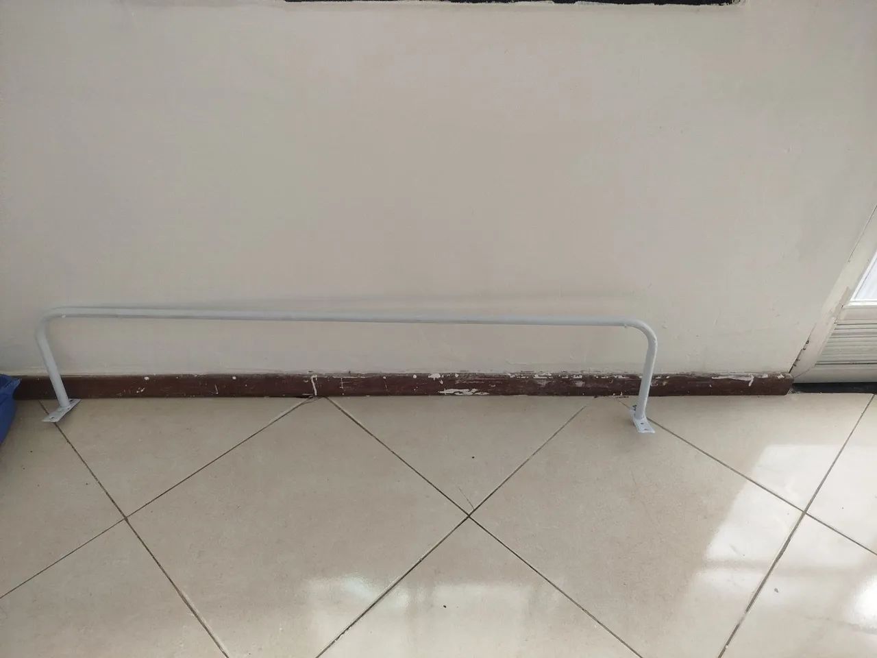 Arara de parede!64299973257473120