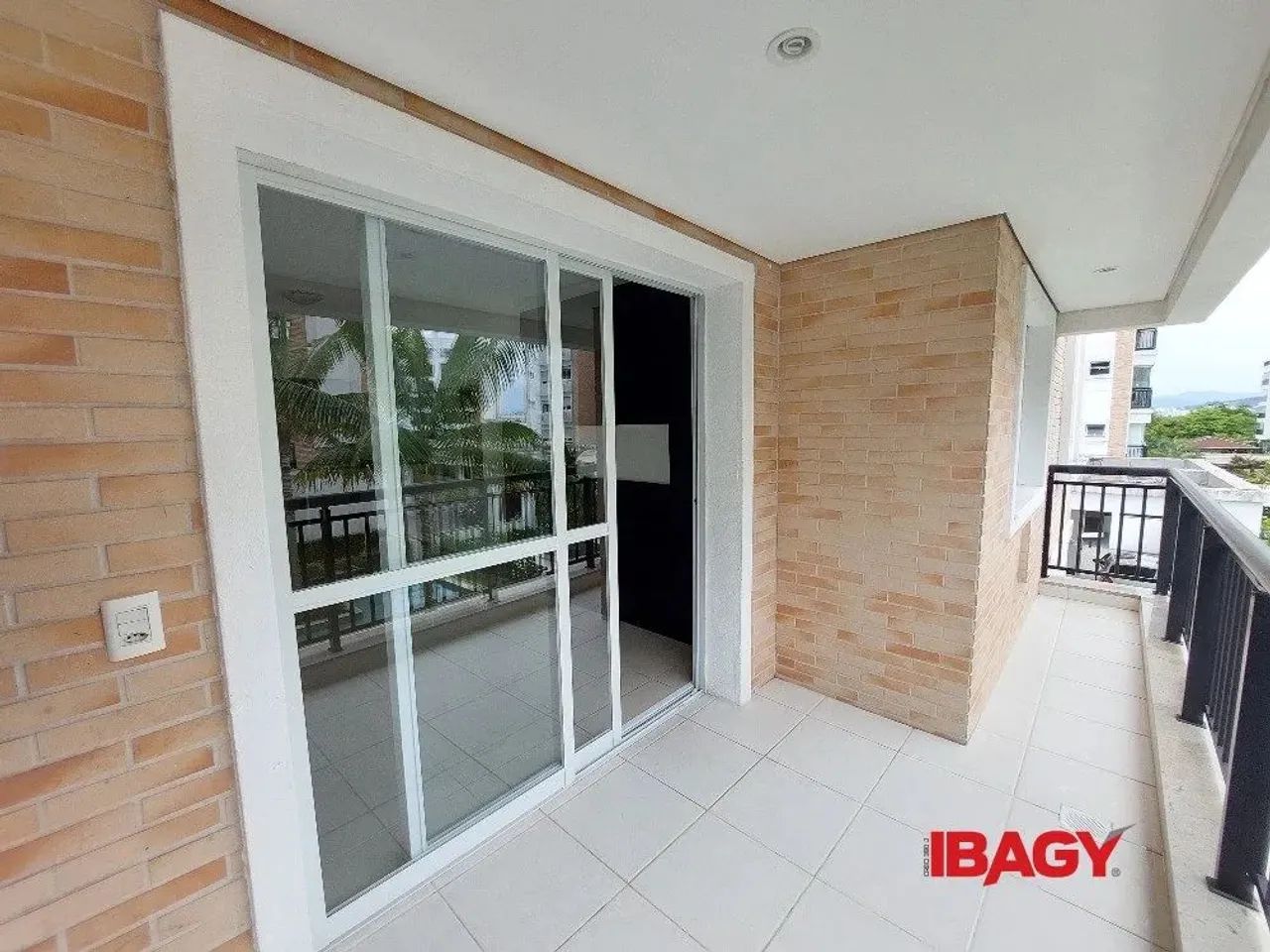 Excelente Apartamento 3 dormitório(s) em Abraão - Florianópolis - Foto 5