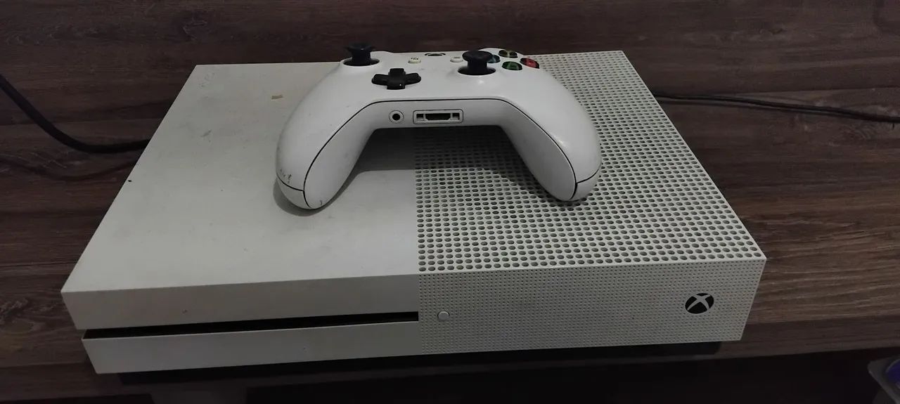 X box one 1 GB64167737153153120