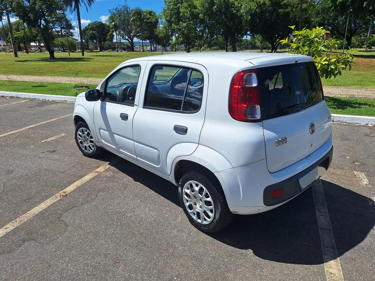 Uno Vivace 1.0 Flex 2014