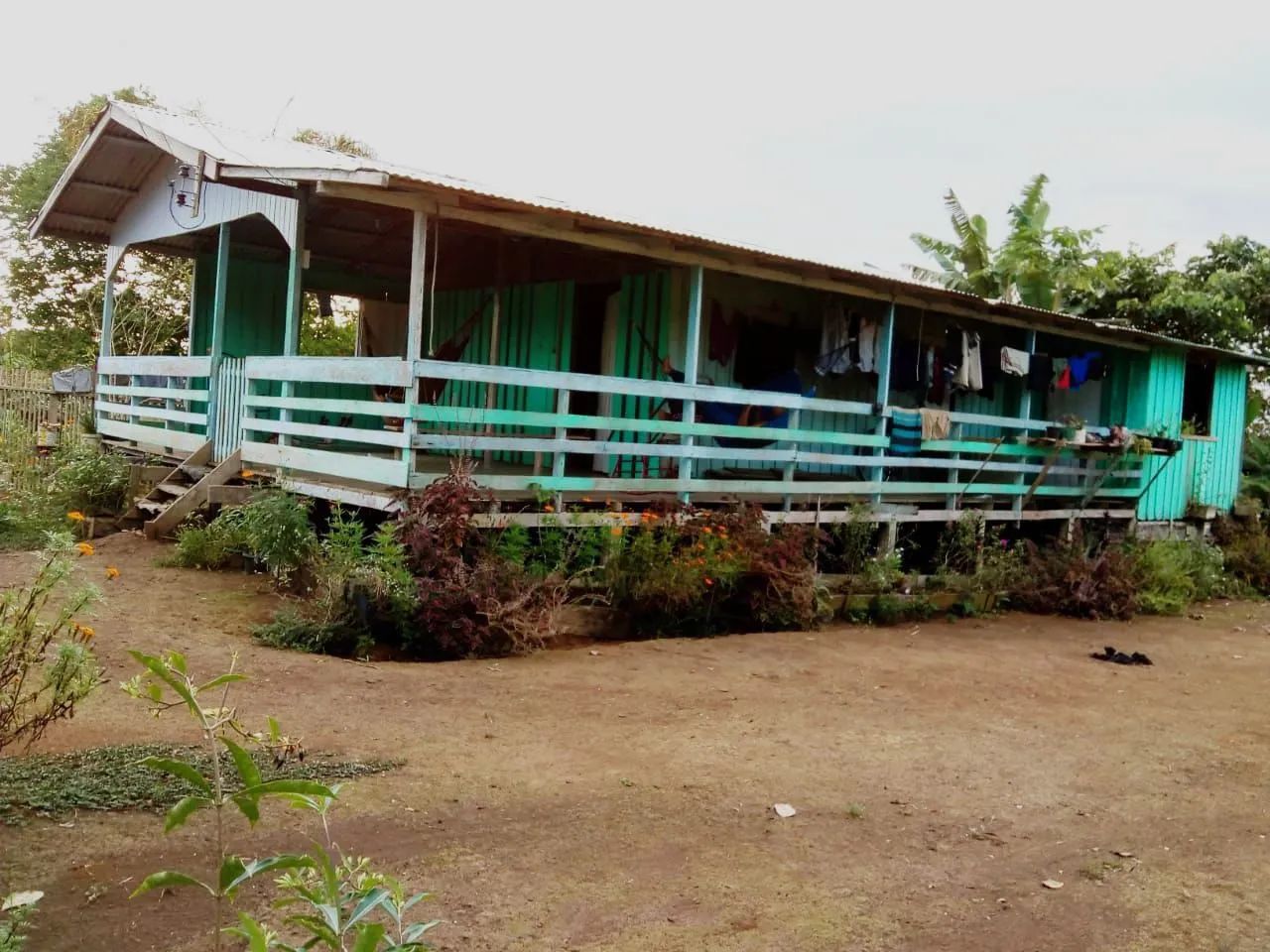 ? LINDA CASA DE MADEIRA NA COMUNIDADE DO PURUPURU - OPORTUNIDADE ÚNICA!