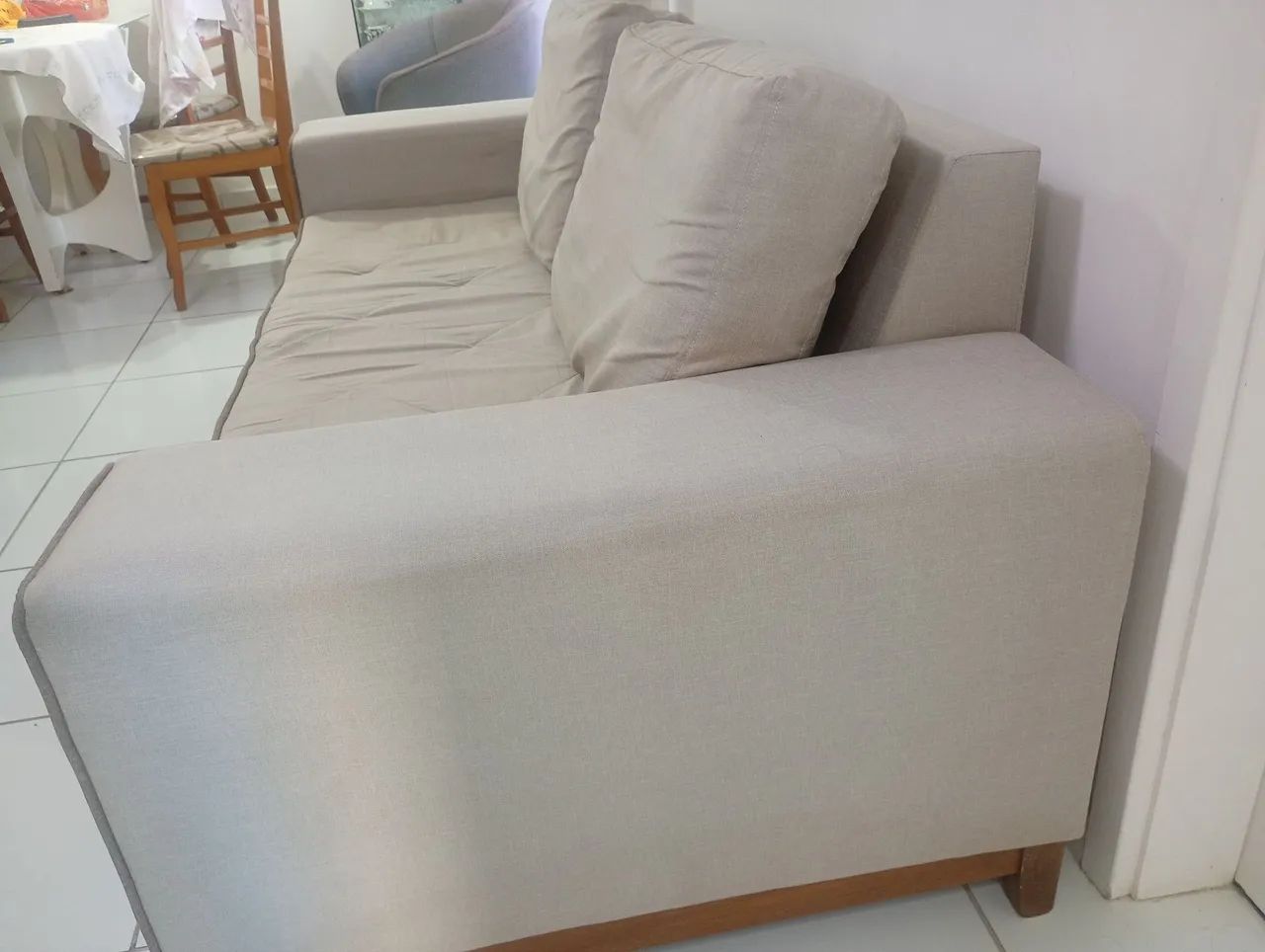 Sofá semi novo 2,20x0,90 - Foto 3
