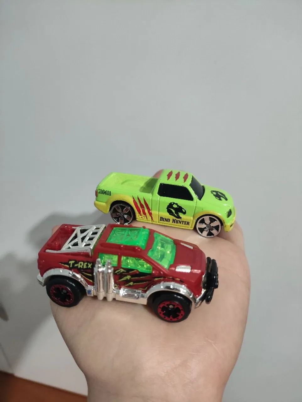 Brinquedo kit carrinhos Maisto diversos - Foto 3