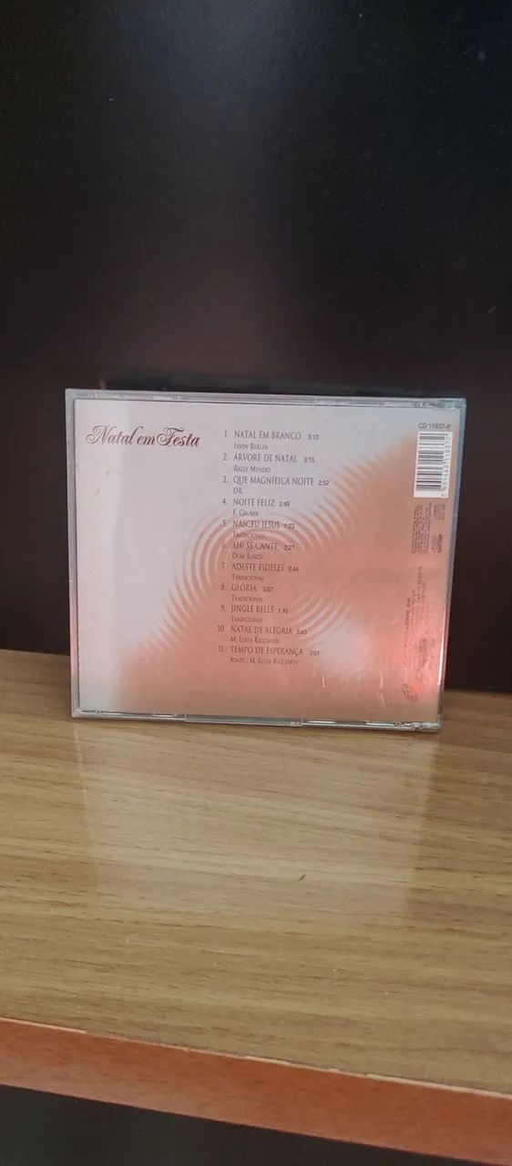 CD com várias músicas de Natal  - Foto 2
