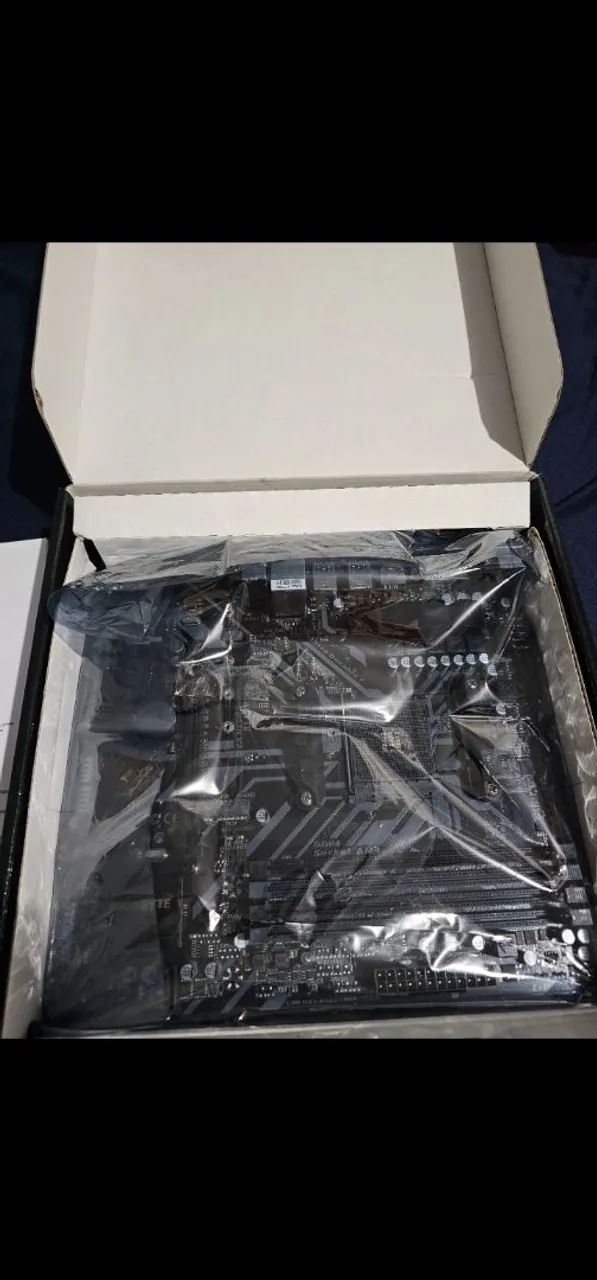 Placa mãe Gigabyte B450m DS3H V2 - Placa extremamente conservada - Foto 2