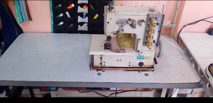 Vendo minha máquina de costura 
