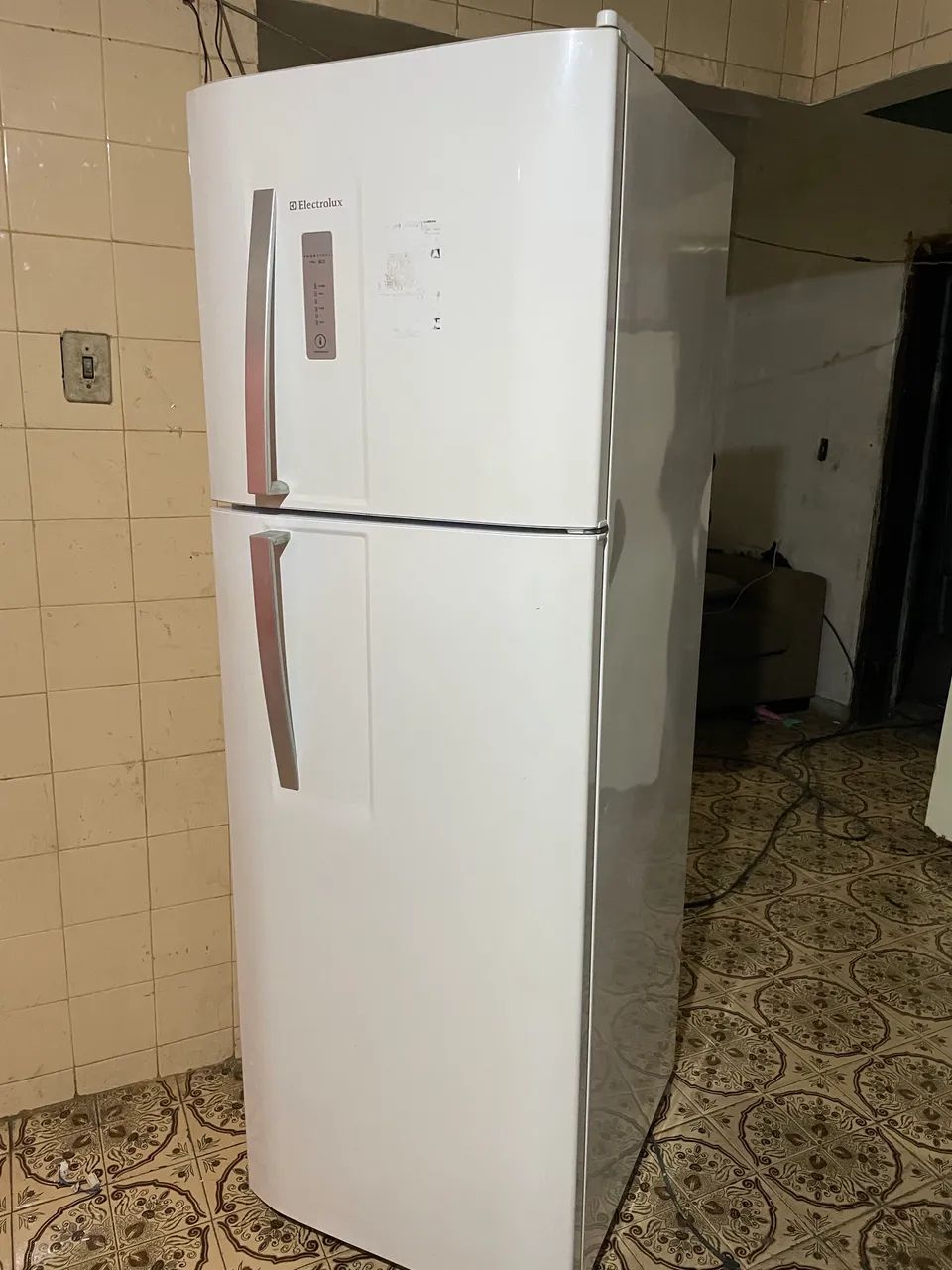 Geladeira Electrolux frost free com entrega  - Foto 2