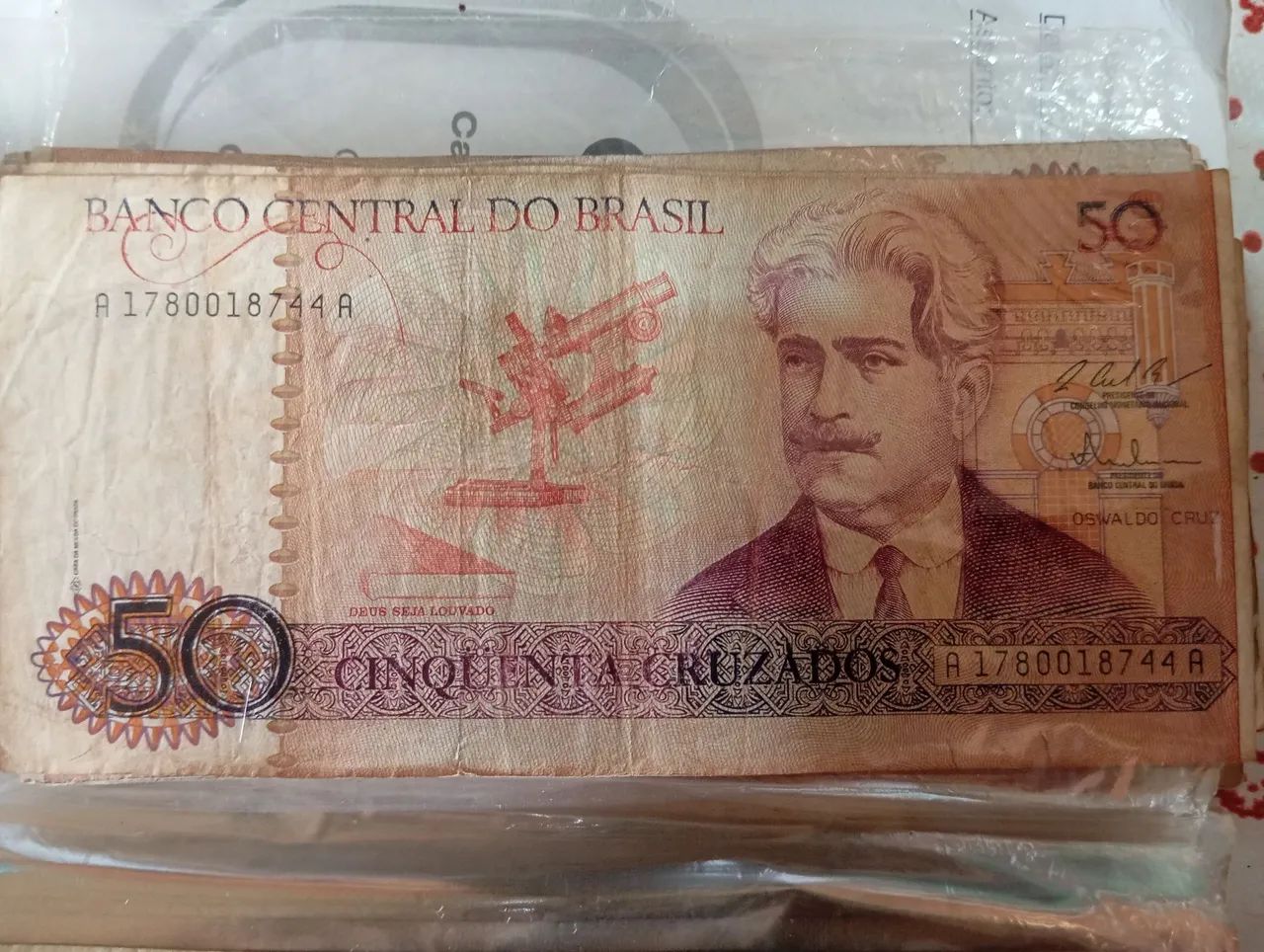 Cédulas antigas apenas um real  - Foto 2