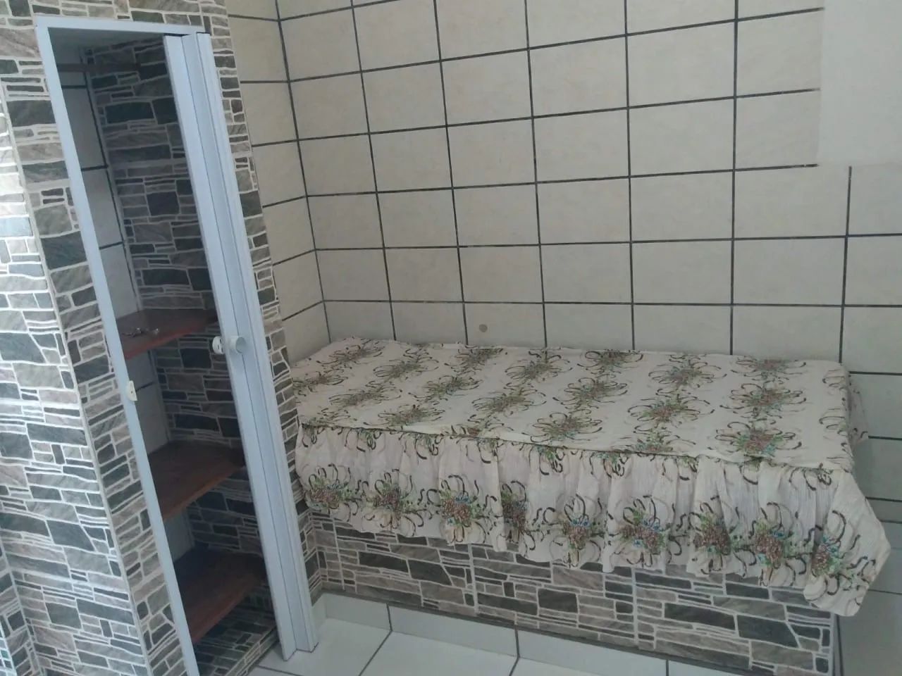 Alugar um kit net mobiliado no Cordeiro  - Foto 4