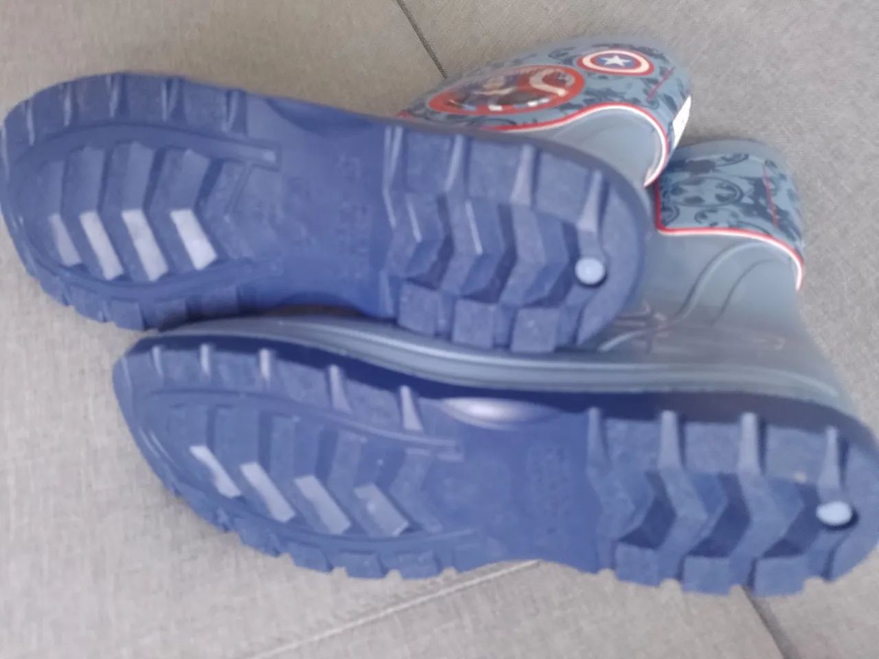 Galocha infantil Capitão América Tam 31-32 Calçados Infantis