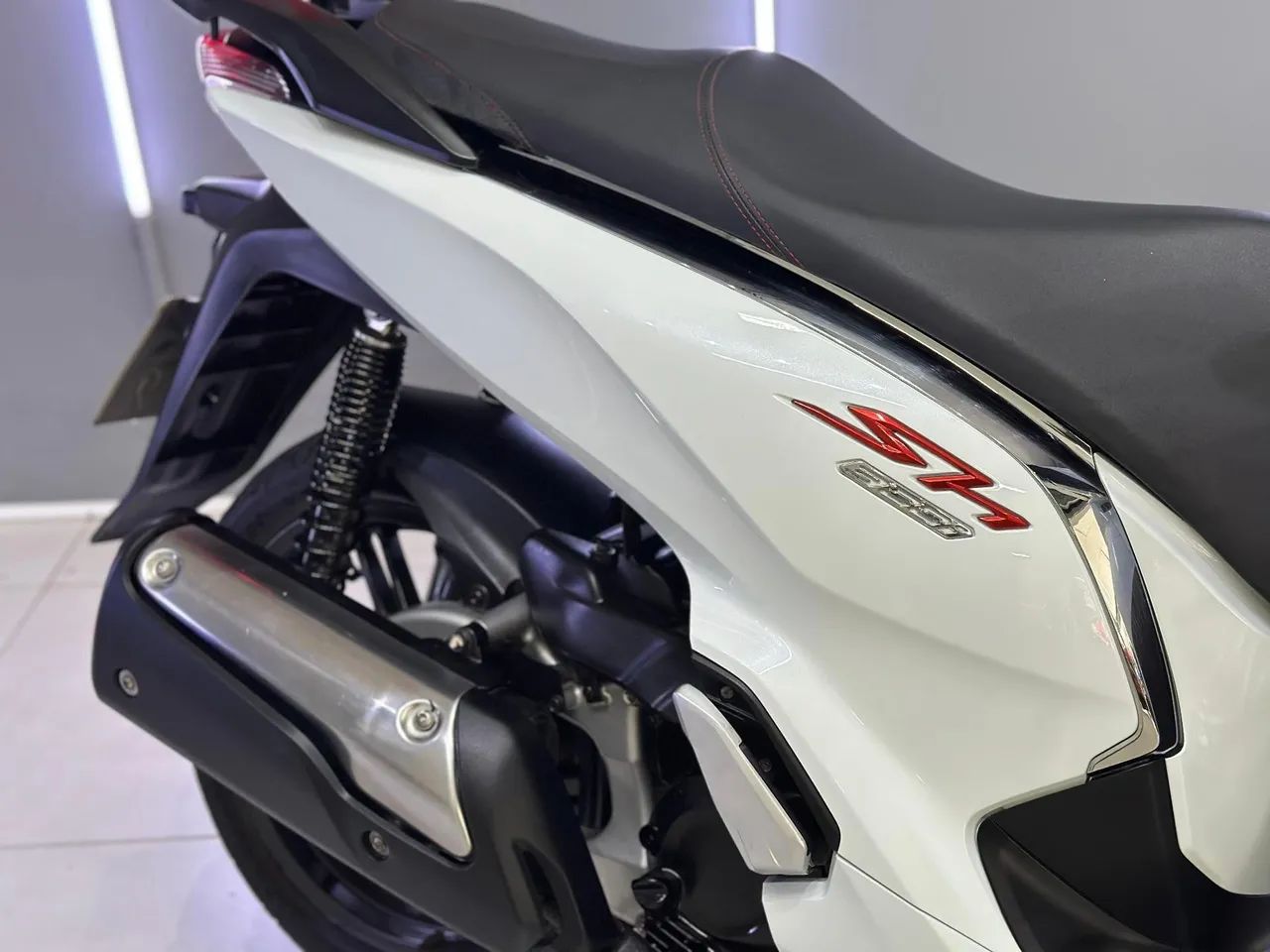 SH 300i Sport 2020 16.000 Km - Foto 5