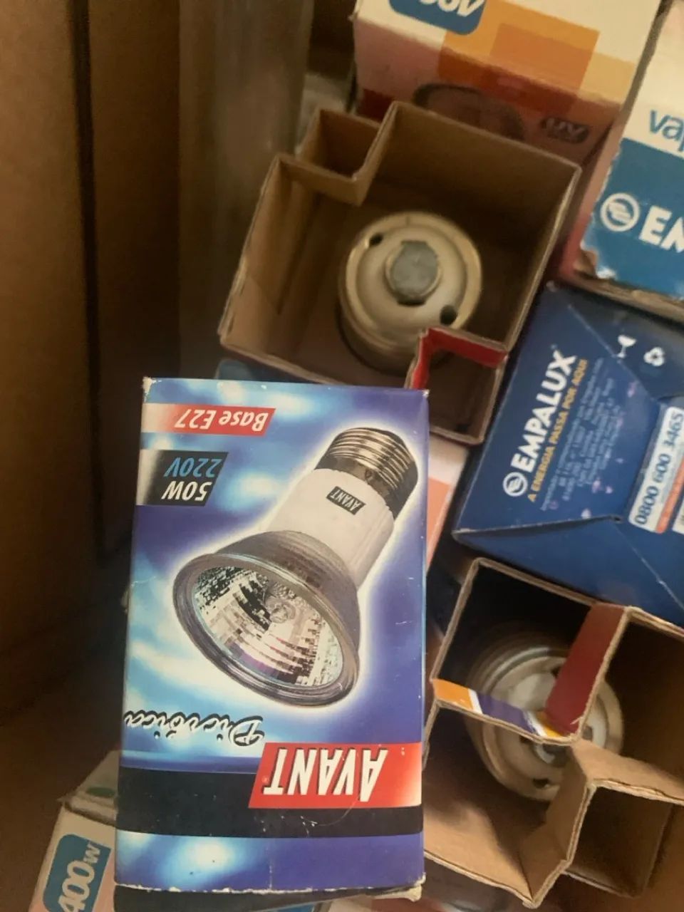 Lâmpada Dicroica AVANT 50W 220V Base E27