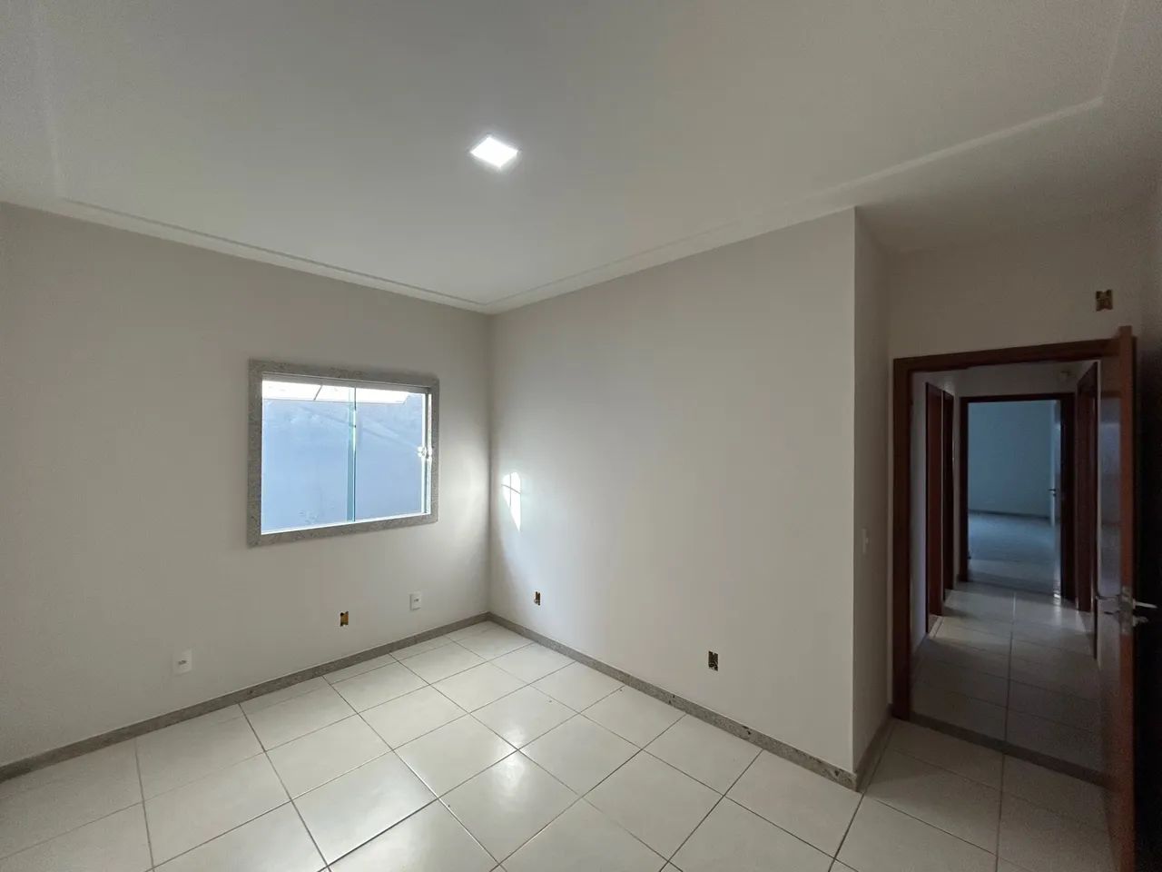VENDO CASA NO BNH - Foto 4