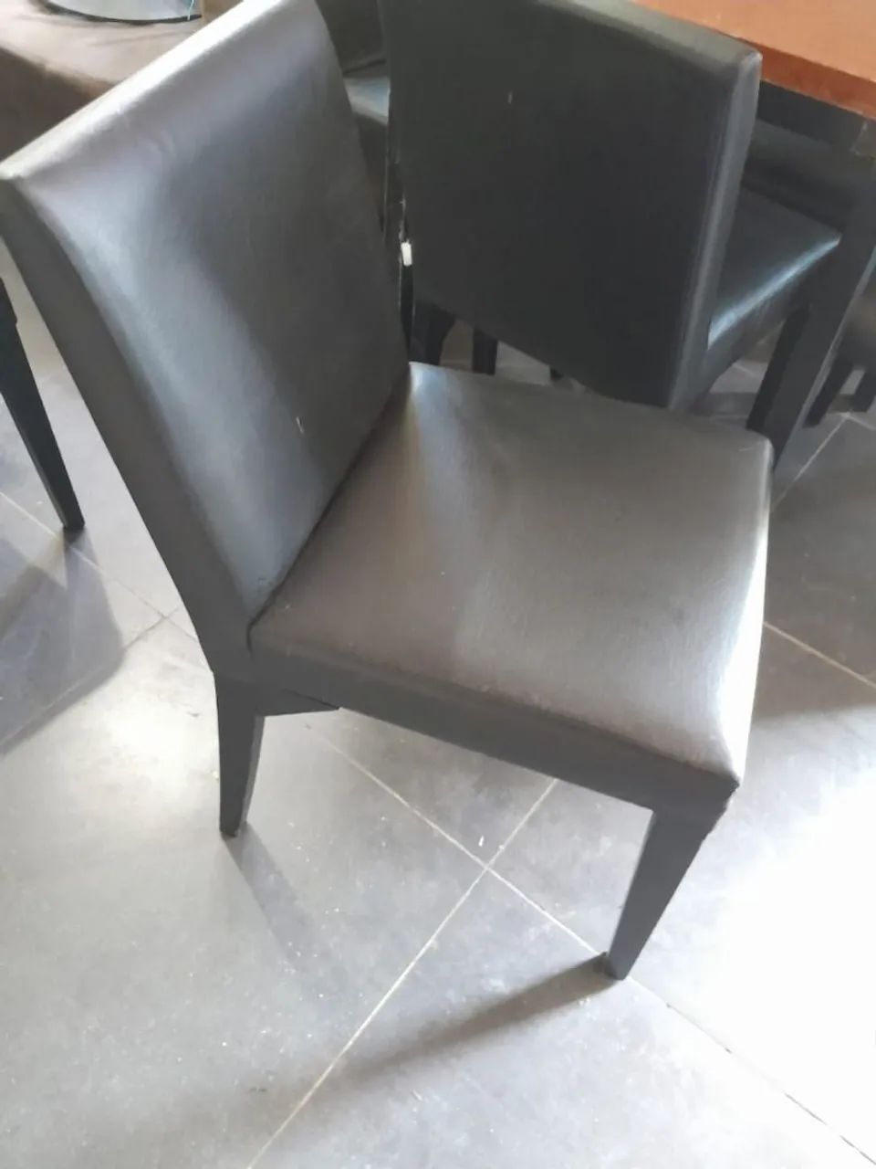 Mesa com 4 cadeiras - Foto 4