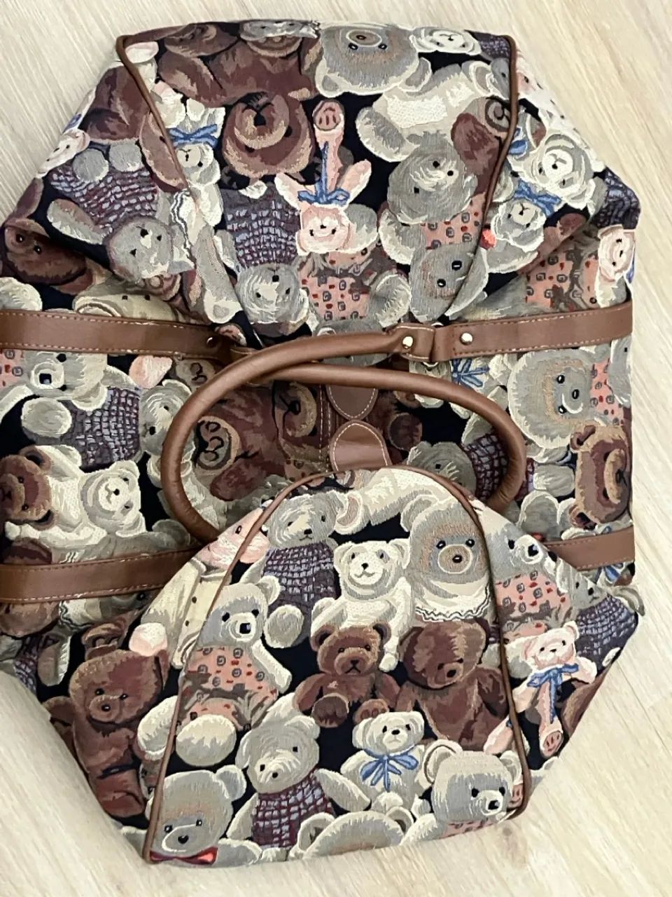 Bolsa de viagem com estampa de ursinhos - Foto 4