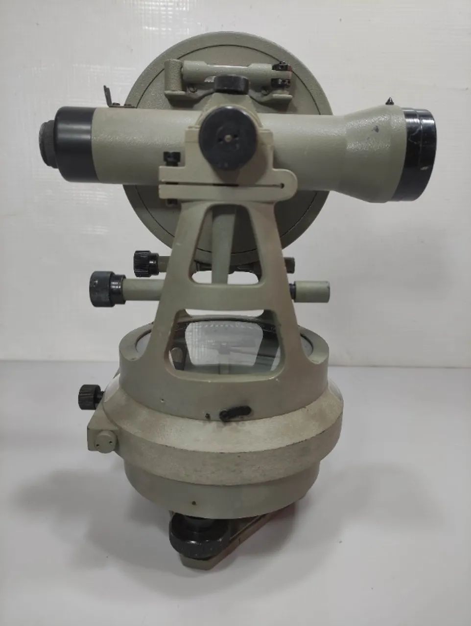 Teodolito D.f.v M3 Vasconcellos Sp - Raro Funcionando Hb3 Verde (Usado) - Foto 2