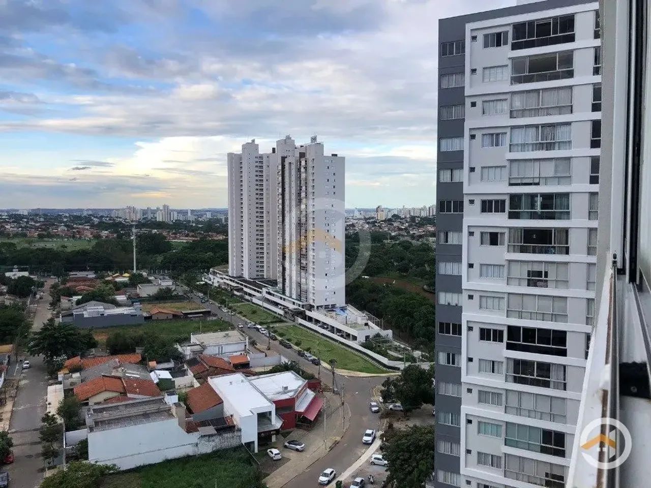 Apartamento no Terra Mundi Parque Cascavel com 3 suítes - Foto 2