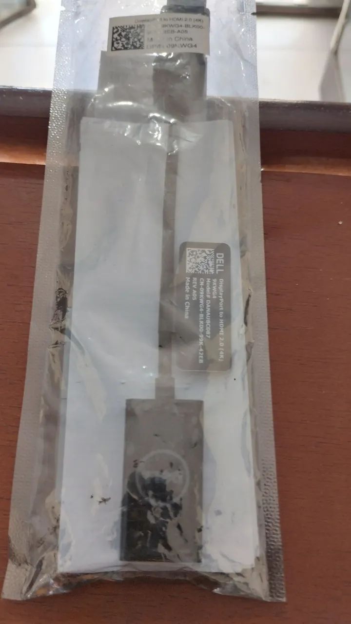 DisplayPort o/ HDMI 2.0 4k marca Dell. Novo!