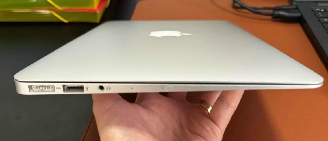 Macbook Air 11 Core I5 4gb 128gb 2014 Apple - Foto 3